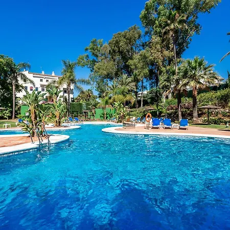 By Riva - Amazing View, In Medina Garden Of Puerto Banus アパート *